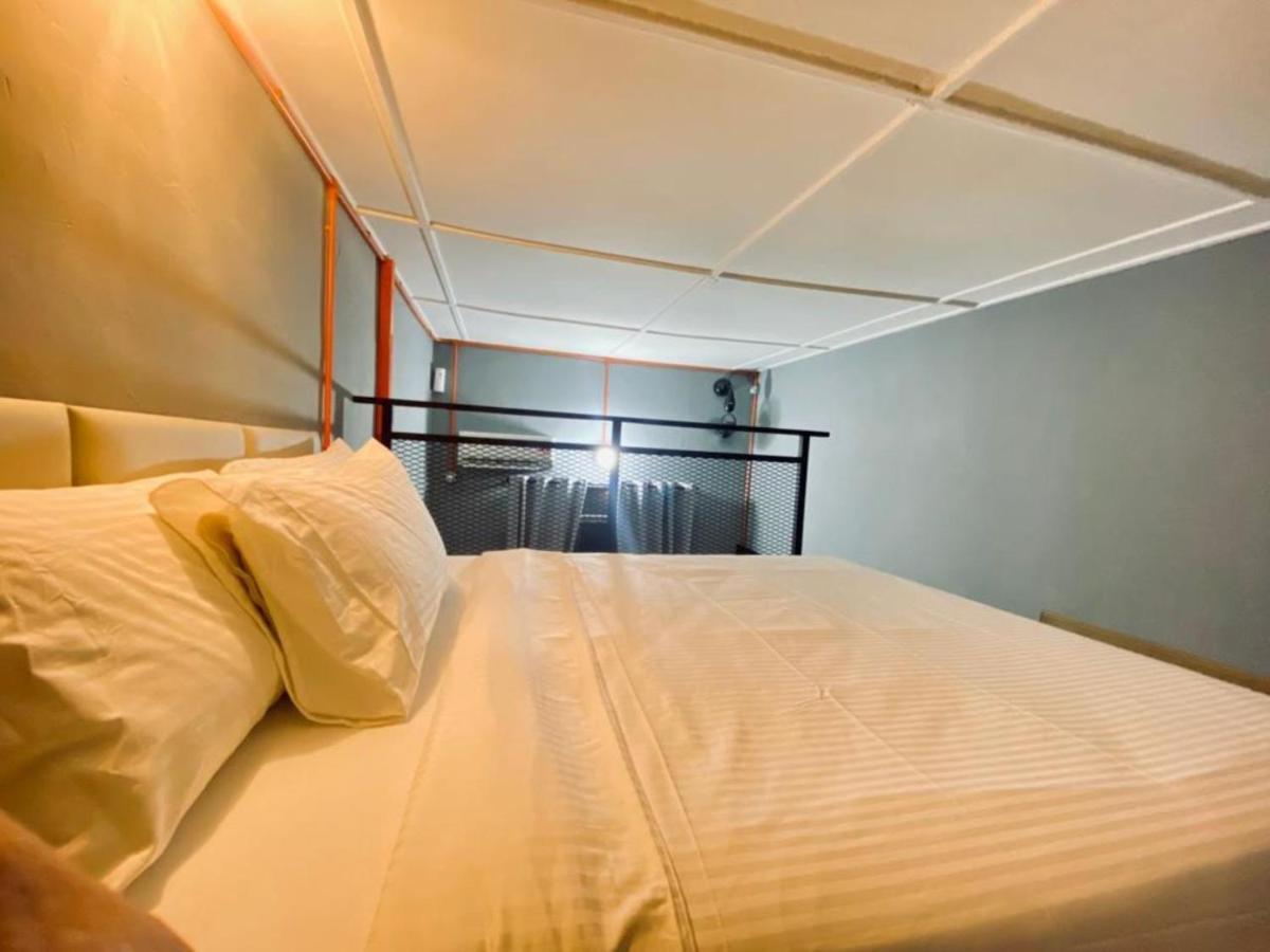 Ardour Lodge "A" Wing تانجونغ بونغاه المظهر الخارجي الصورة
