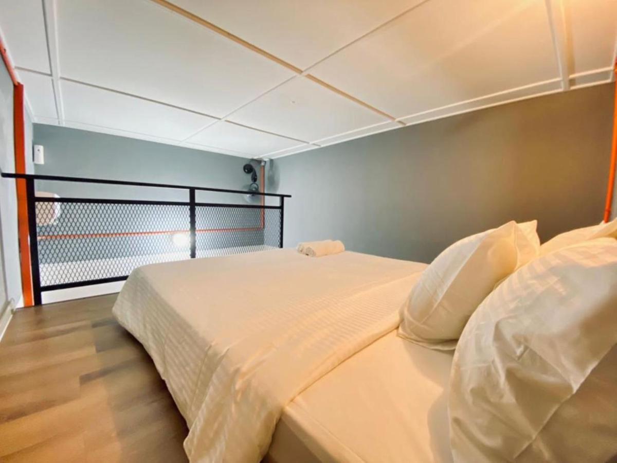 Ardour Lodge "A" Wing تانجونغ بونغاه المظهر الخارجي الصورة