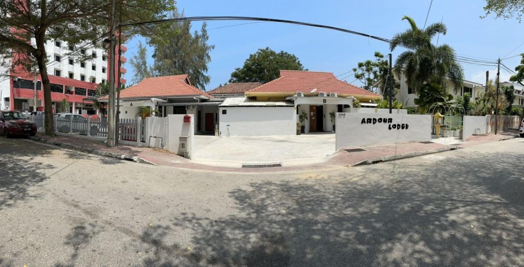 Ardour Lodge "A" Wing تانجونغ بونغاه المظهر الخارجي الصورة