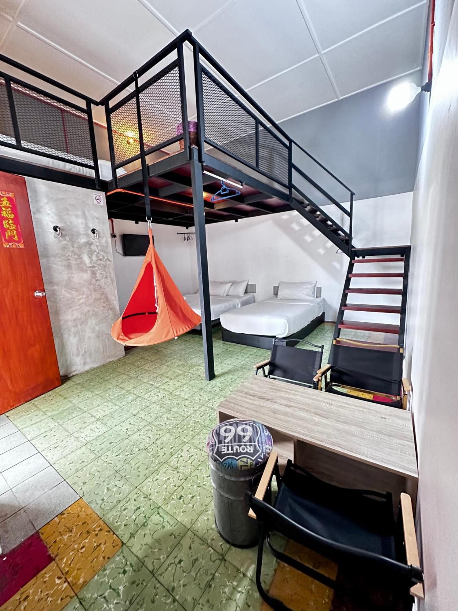 Ardour Lodge "A" Wing تانجونغ بونغاه المظهر الخارجي الصورة